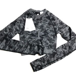 Gymshark Camo Seamless Long Sleeve Crop Top Keyhole Back